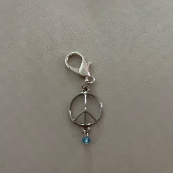 ☮️Silver peace sign dog collar charm - Picture 2 of 4